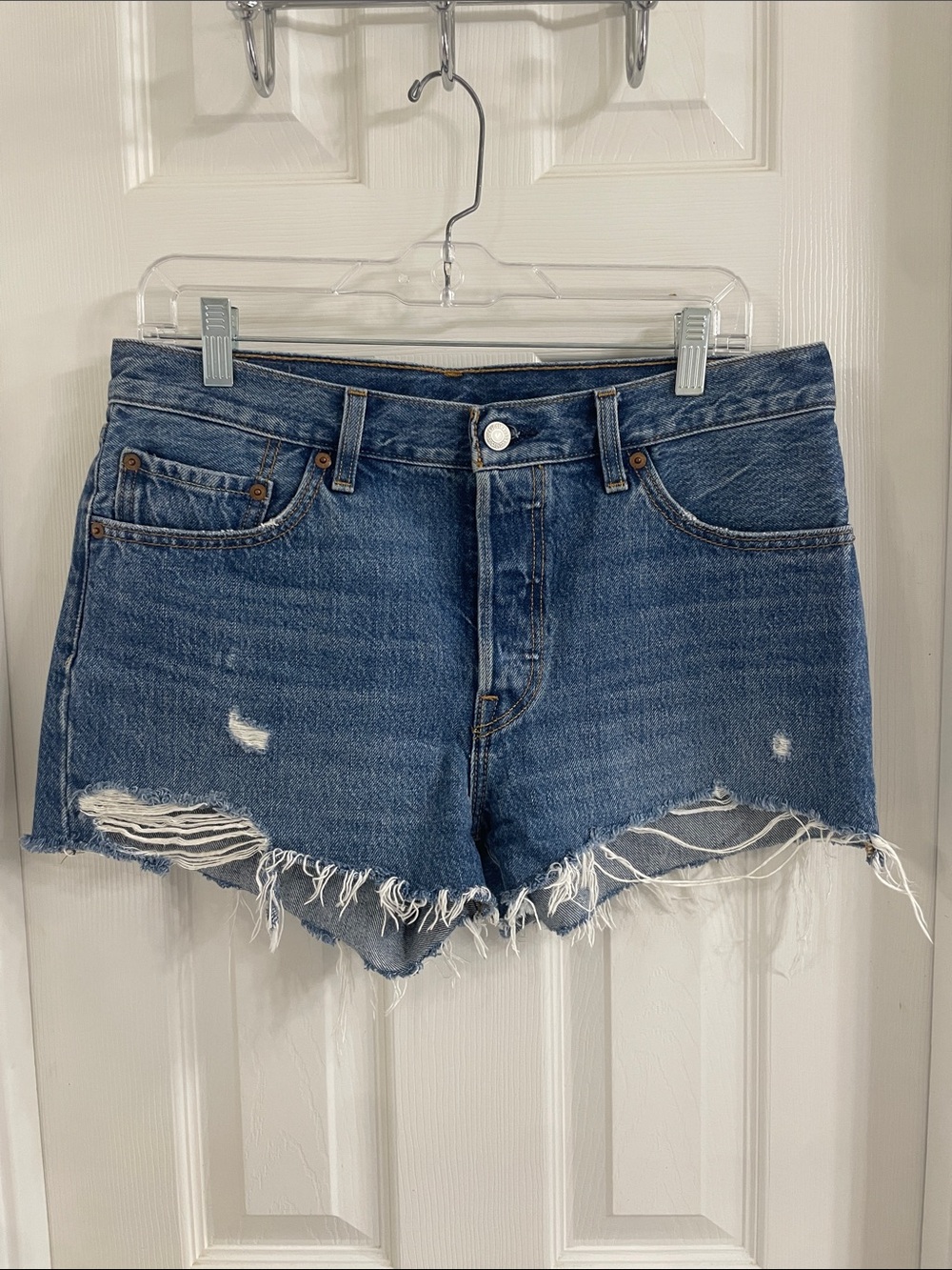 Levi 501 Blue Distressed Women’s Denim Shorts Size 29